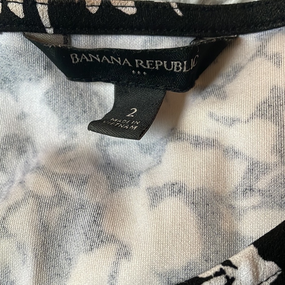Banana Republic summer dress - Picture 2 of 4